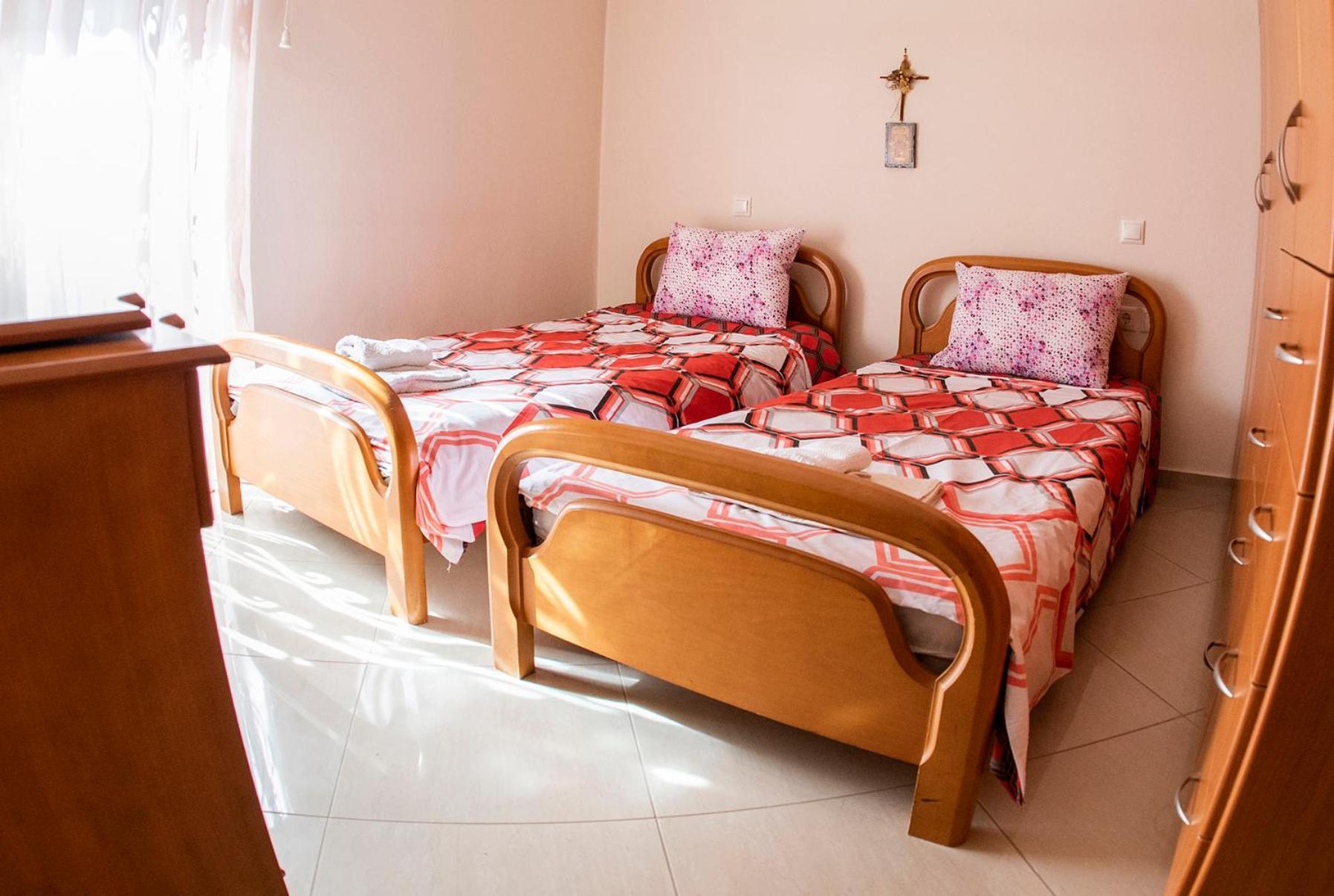 Quiet Close To The Center Of Apartment Trikala (Thessaly)